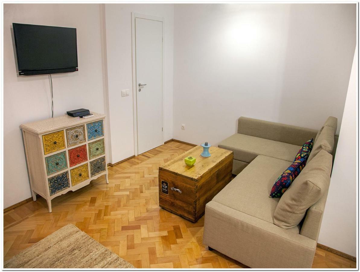Skyview Old Town Apartment บูคาเรสต์ ภายนอก รูปภาพ